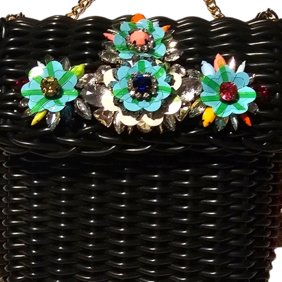 Betsey Johnson Wicker Basket Convertible bag NWT - Picture 4 of 11